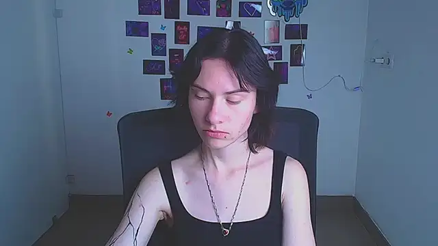 Snapshot of Fiona_Night chatting on 7, 5, 2026 Fiona Night online show from 7, 5, 2026