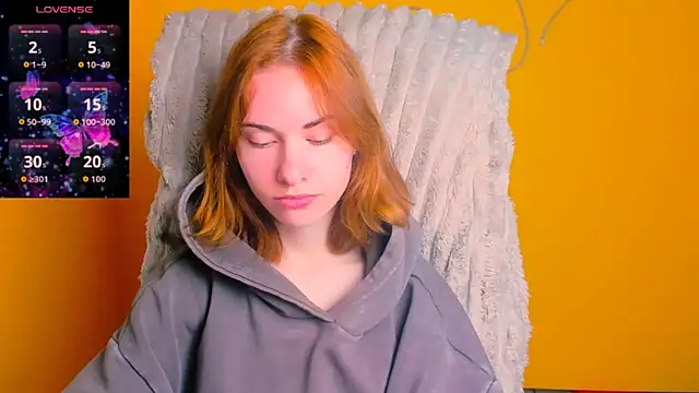 Fiona Night online show from 8, 4, 2026