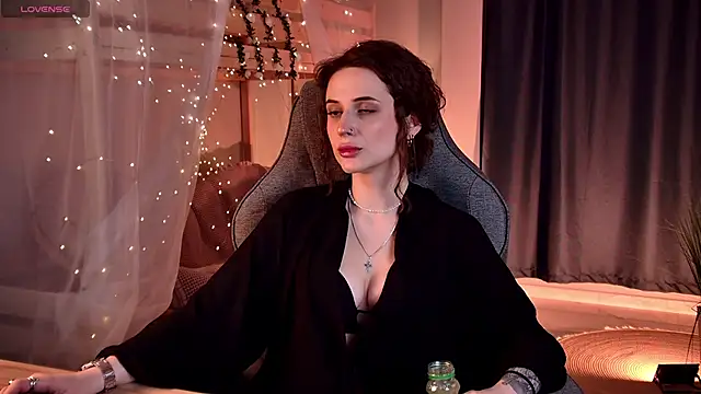 OliviaMcClean online show from 22, 3, 2026