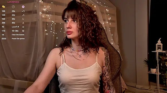 OliviaMcClean online show from 22, 5, 2026