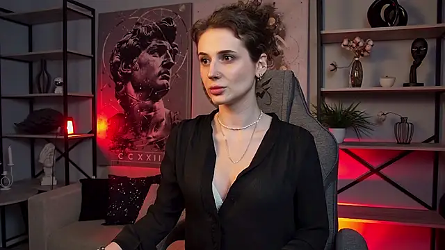 OliviaMcClean online show from 19, 3, 2026