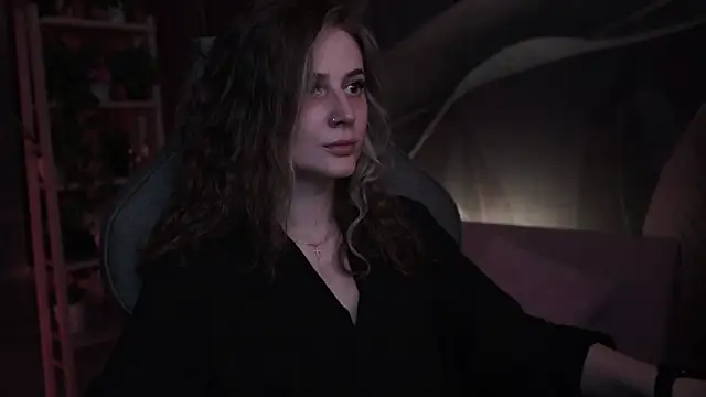 OliviaMcClean online show from 29, 10, 2025