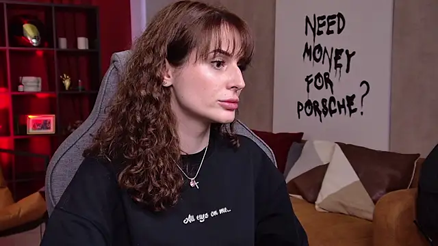 OliviaMcClean online show from 5, 7, 2026