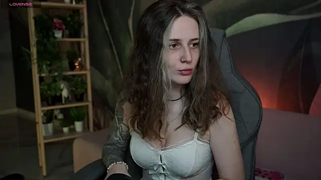 OliviaMcClean online show from 8, 10, 2025