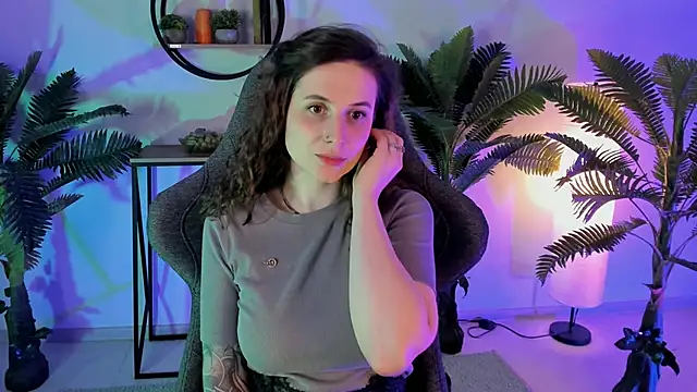 OliviaMcClean online show from 22, 3, 2025
