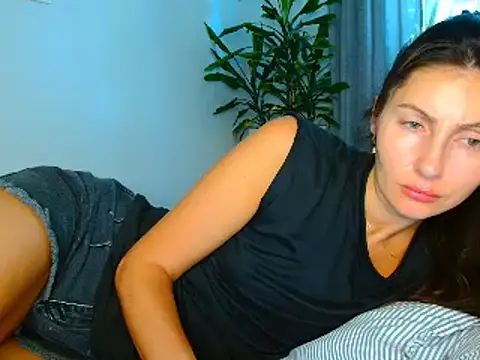 Snapshot of Irina9793 chatting on 15, 7, 2026 Irina9793 online show from 15, 7, 2026