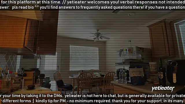 Snapshot of yetieater chatting on 4, 6, 2026 yetieater online show from 4, 6, 2026