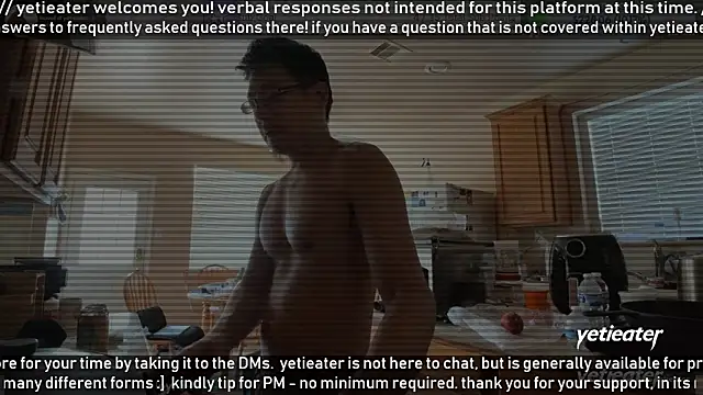 Snapshot of yetieater chatting on 23, 7, 2026 yetieater online show from 23, 7, 2026