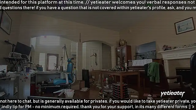 Snapshot of yetieater chatting on 11, 5, 2026 yetieater online show from 11, 5, 2026