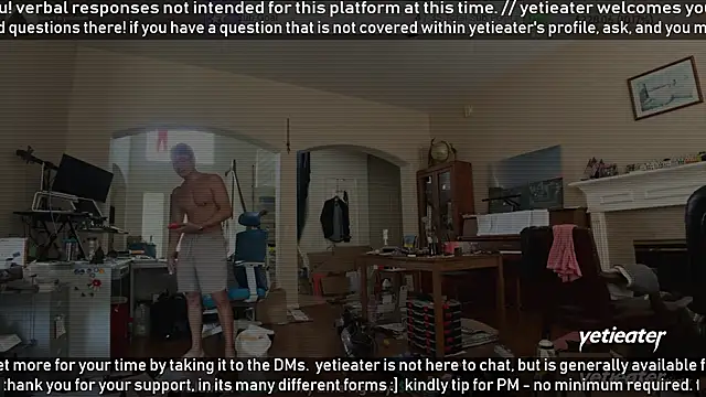 Snapshot of yetieater chatting on 30, 6, 2026 yetieater online show from 30, 6, 2026