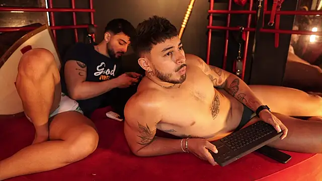 Liam and luca online show from 4, 10, 2025