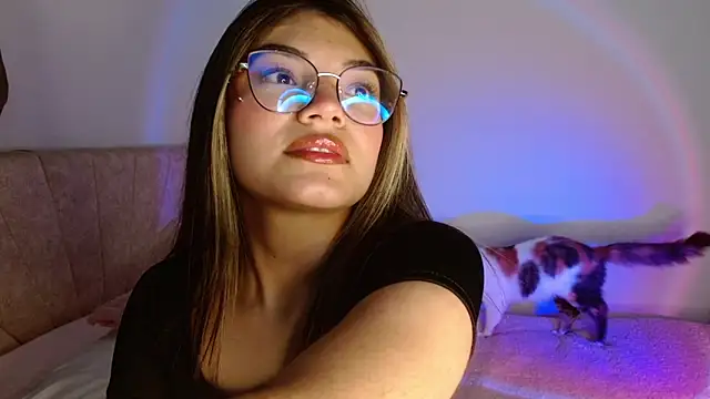  Camilaaa  online show from 19, 3, 2025