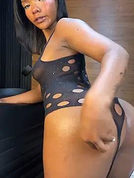 PinkyMoon online show from 18, 3, 2026