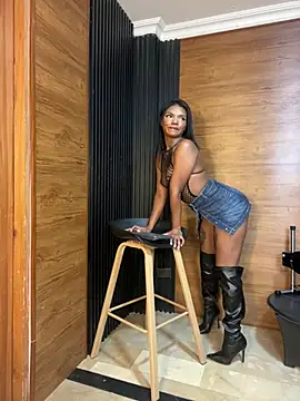 PinkyMoon online show from 19, 3, 2026