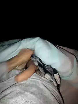 Cazzettostorto99 online show from 4, 11, 2025