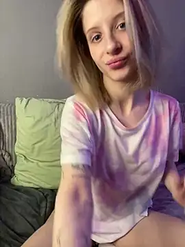 Snapshot of amorearte_m chatting on 18, 3, 2025 amorearte m online show from 18, 3, 2025