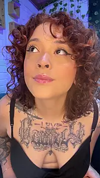 LiraSonnett online show from 18, 12, 2025