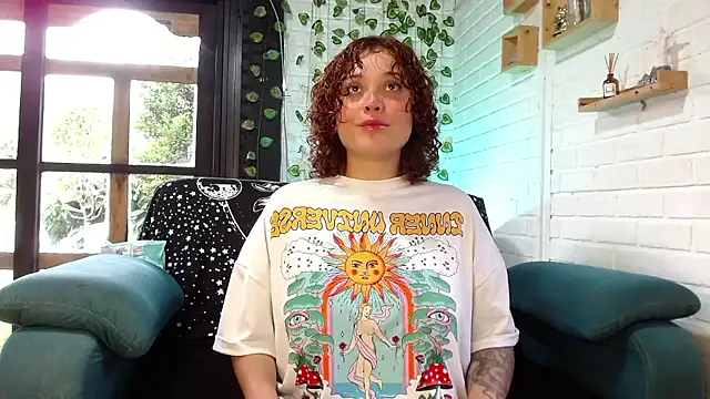 LiraSonnett online show from 14, 1, 2026