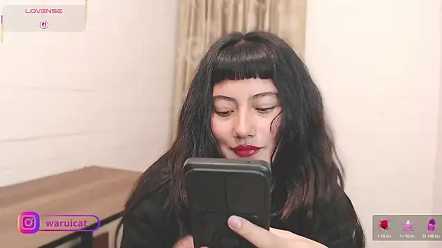 Laury uri online show from 6, 3, 2026