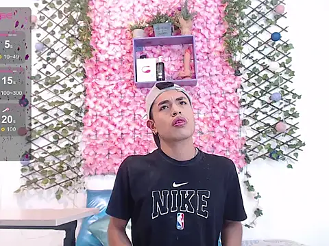 Snapshot of willians___0 chatting on 30, 10, 2025 willians 0 online show from 30, 10, 2025