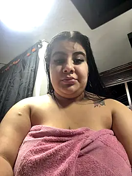 Snapshot of DANESKA_HILLER chatting on 21, 11, 2025 DANESKA HILLER online show from 21, 11, 2025