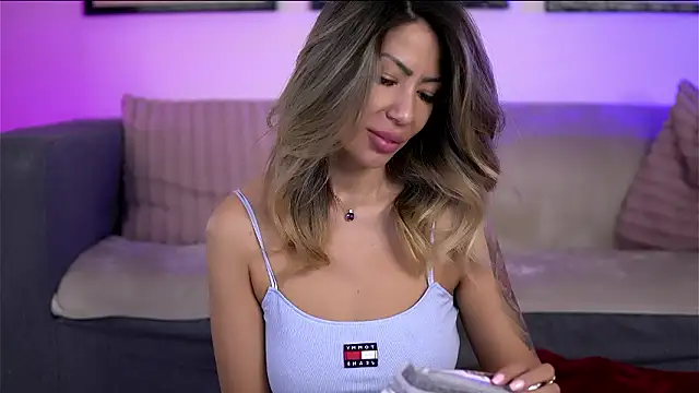 SophiaPotts online show from 21, 3, 2026