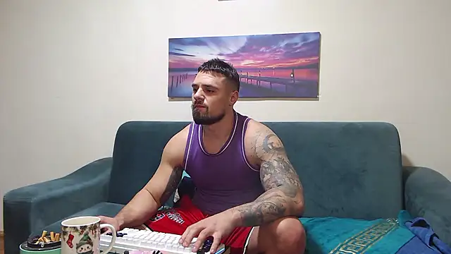 Tiberius hunk online show from 11, 1, 2026