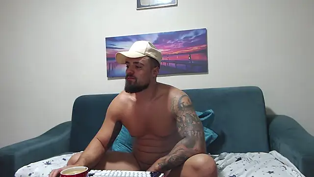 Tiberius hunk online show from 26, 9, 2025
