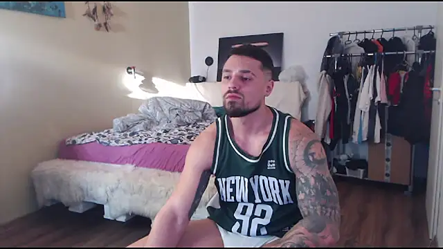 Tiberius hunk online show from 6, 2, 2026