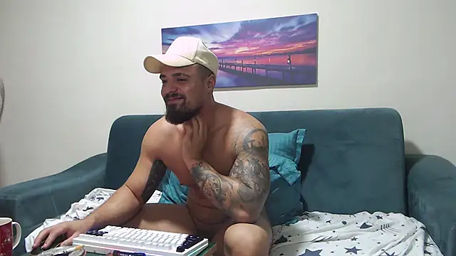 Tiberius hunk online show from 24, 9, 2025