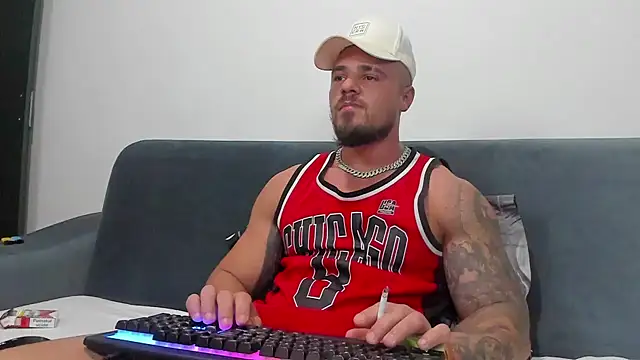 Tiberius hunk online show from 21, 3, 2025