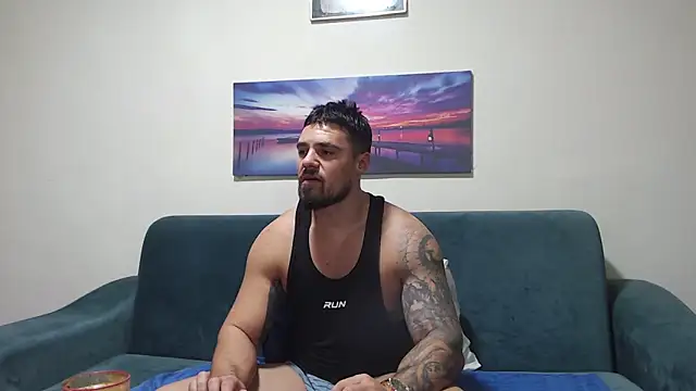 Tiberius hunk online show from 22, 11, 2025