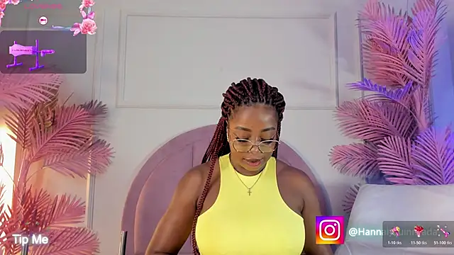 Hanaahquinn online show from 12, 4, 2026