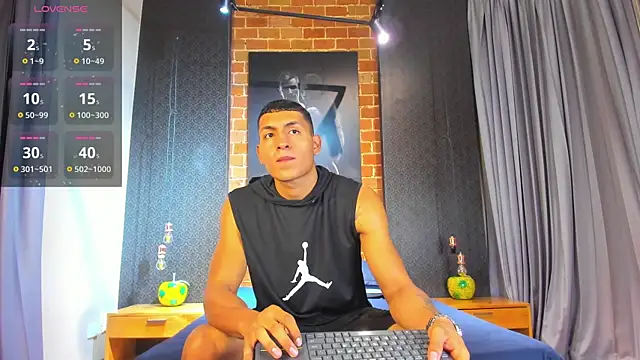 NoahVolkov online show from 9, 3, 2025