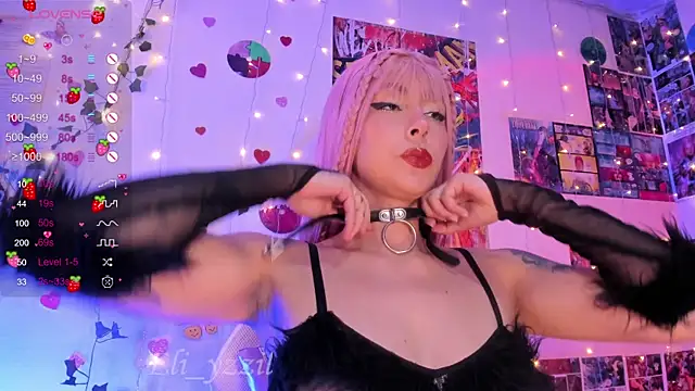 Snapshot of elizabeth_jiing chatting on 26, 5, 2026 elizabeth jiing online show from 26, 5, 2026