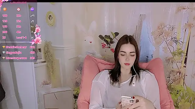 Lucy lulu0228 online show from 16, 3, 2025