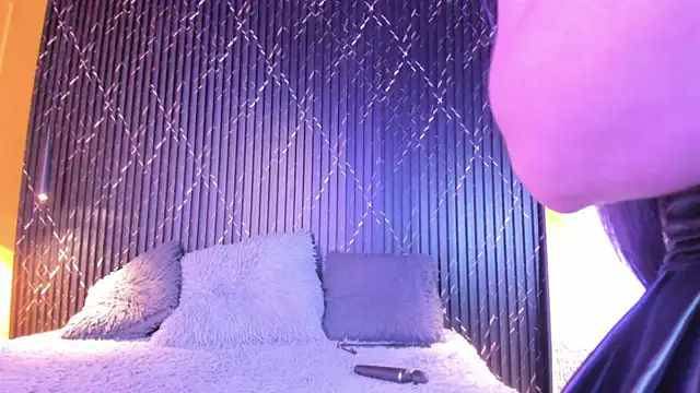 Snapshot of Annie_paradise17 chatting on 29, 10, 2025 Annie paradise17 online show from 29, 10, 2025