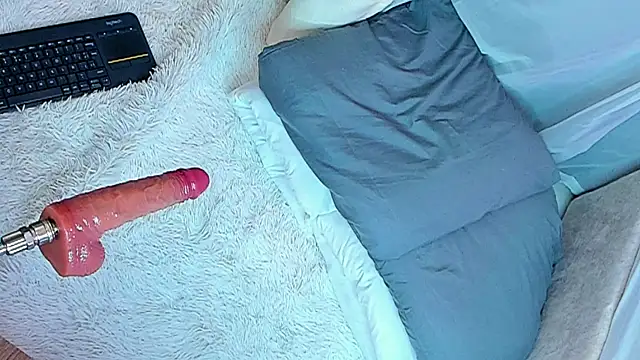 Snapshot of im_hanna1 chatting on 27, 11, 2025 im hanna1 online show from 27, 11, 2025