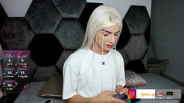 Dylan Turnerr online show from 13, 10, 2025