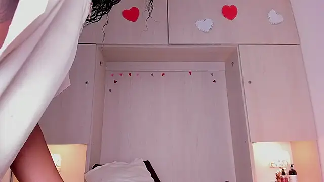 BeverlySteel online show from 8, 2, 2026