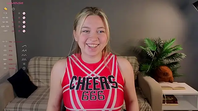 christie luv online show from 7, 2, 2026