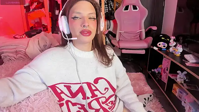 Loona s online show from 5, 4, 2026