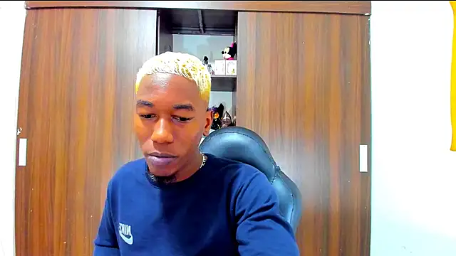 Dreamastercum  online show from 14, 12, 2025