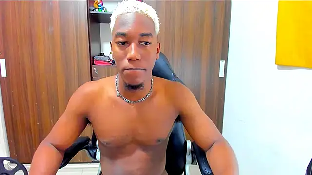 Dreamastercum  online show from 5, 1, 2026