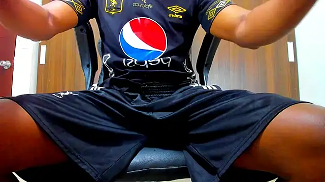 Snapshot of Dreamastercum_ chatting on 19, 10, 2025 Dreamastercum online show from 19, 10, 2025