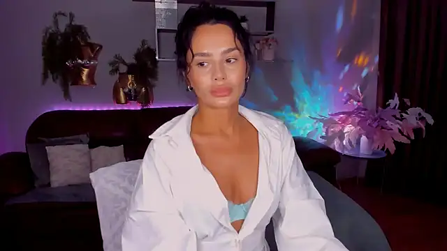 Snapshot of DanaSincere chatting on 24, 5, 2026 DanaSincere online show from 24, 5, 2026