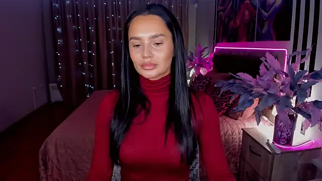 Snapshot of DanaSincere chatting on 29, 10, 2025 DanaSincere online show from 29, 10, 2025