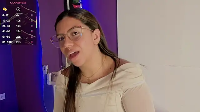 emilyy cooperr online show from 9, 6, 2026