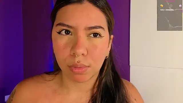 emilyy cooperr online show from 29, 5, 2026