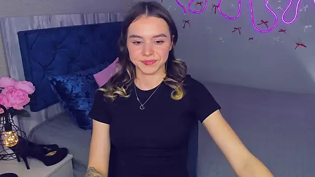 EmelyMason online show from 5, 12, 2025